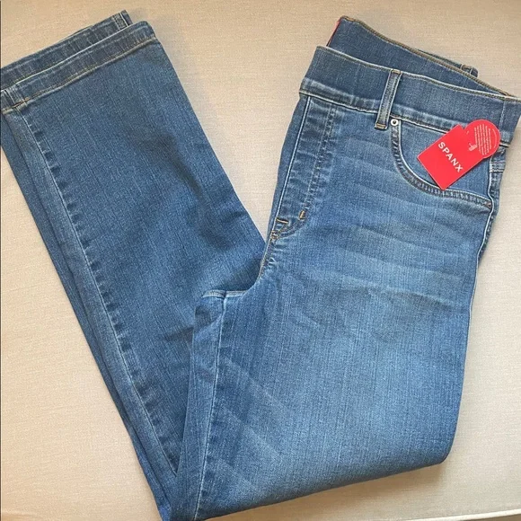 NWT SPANX Straight Leg Jeans Vintage Indigo size XLsize 14/16 20356R Jeans